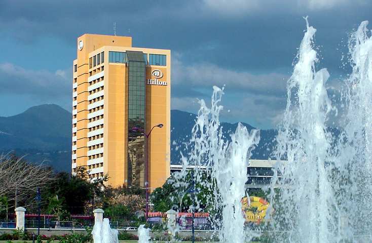 ホテル Wyndham Kingston Jamaica エクステリア 写真